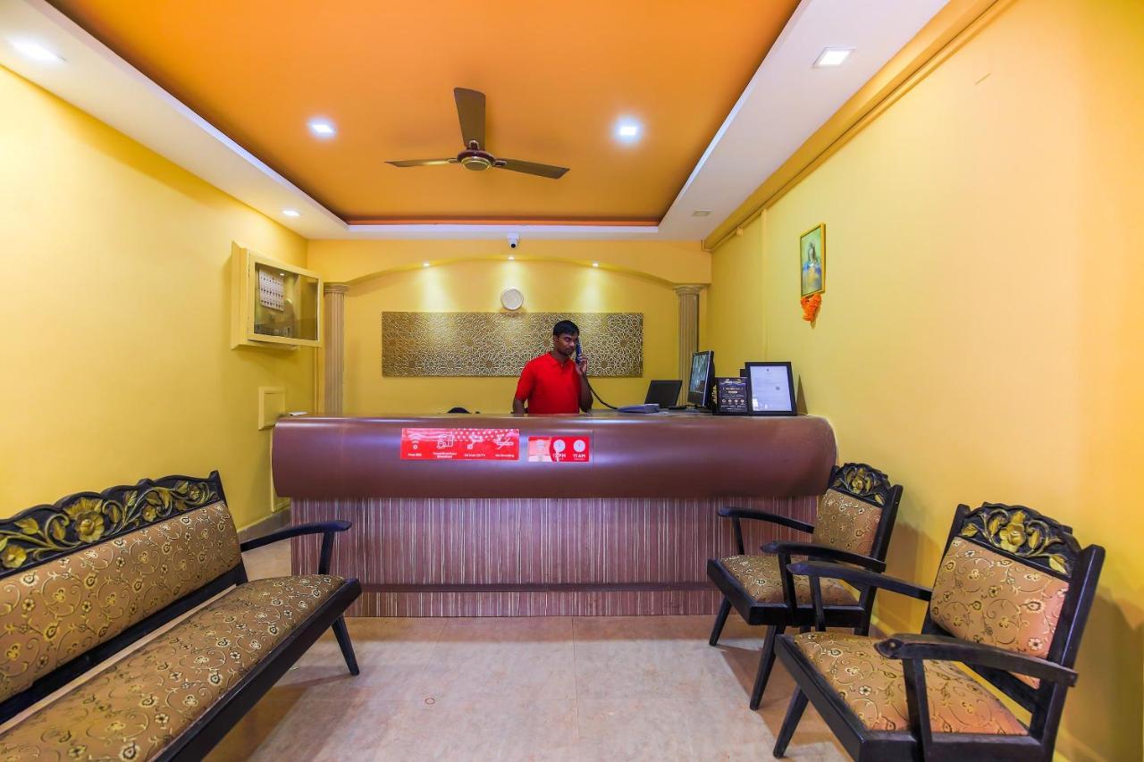 Oyo 18794 Hotel Colva Plaza Exterior photo